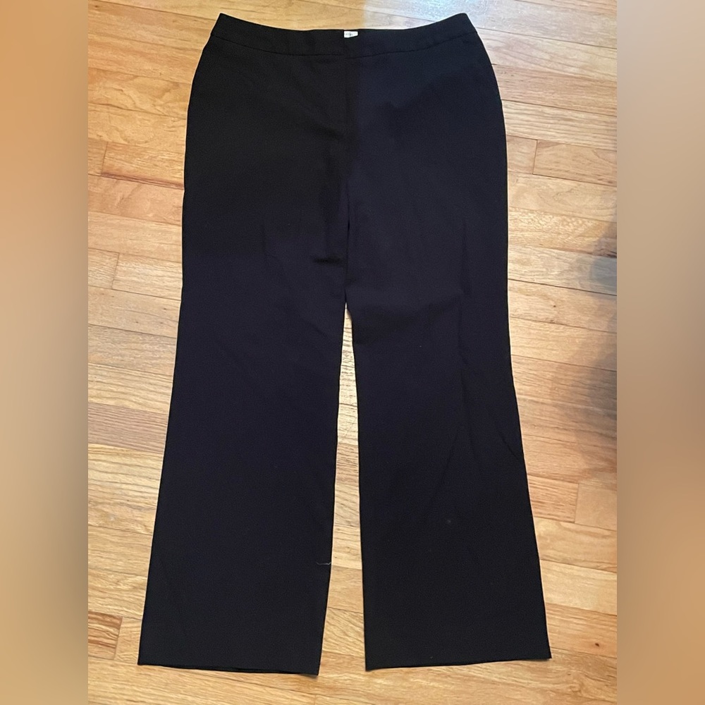 Women’s Semantiks black bootcut dress pants size 10